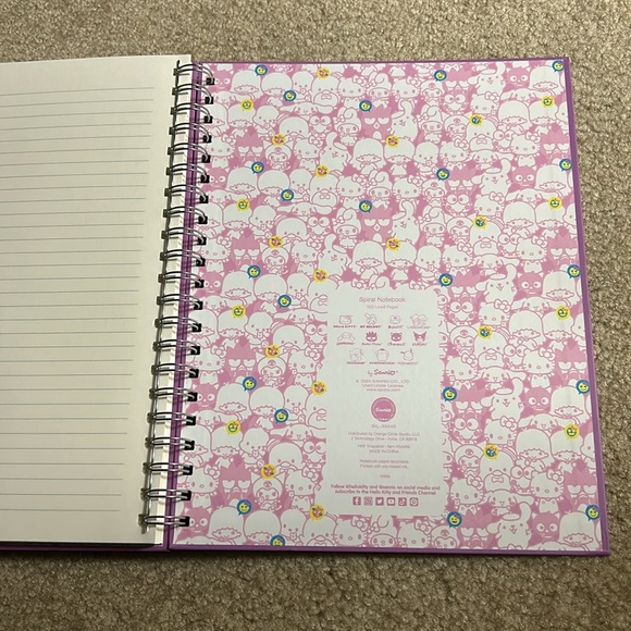 Hello kitty Notebooks - Picture 4 of 6